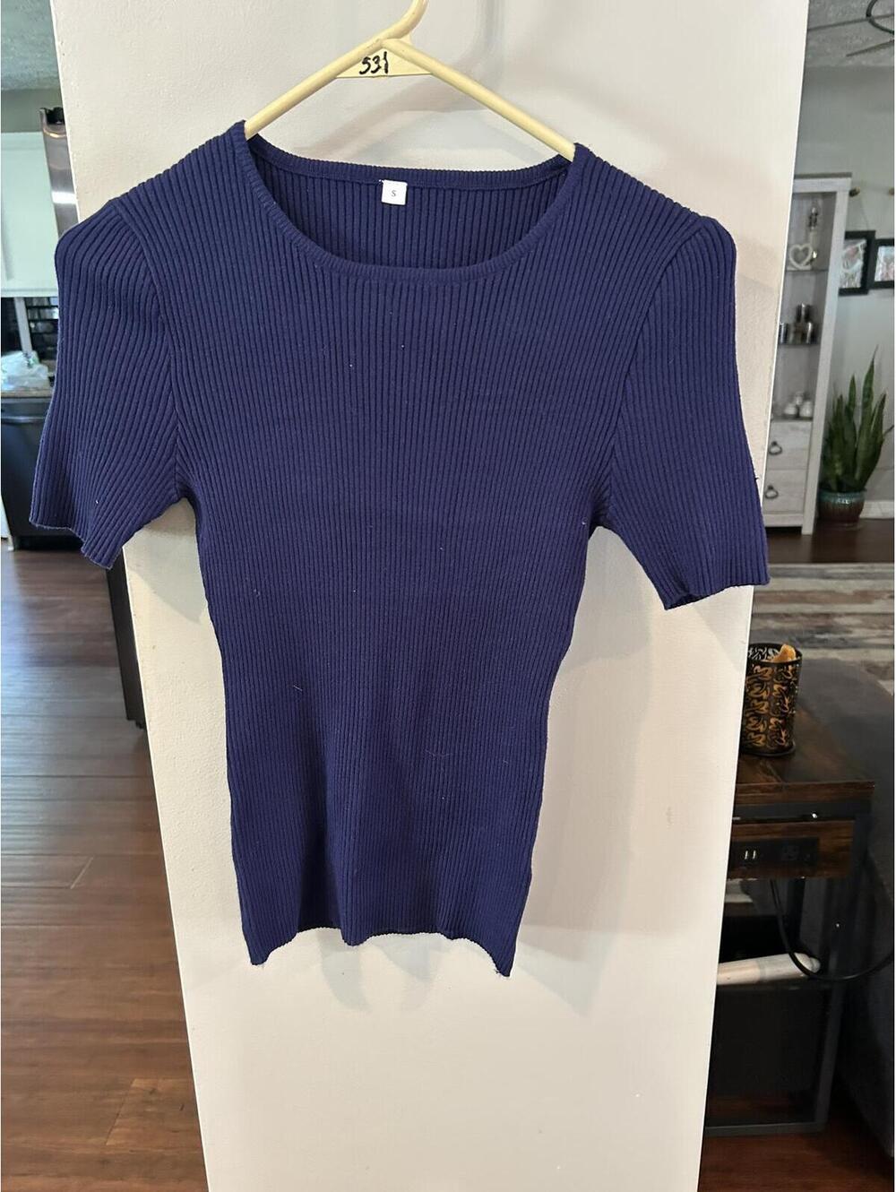 Navy Blue Ribbed Short Sleeve Knit Top Size Small